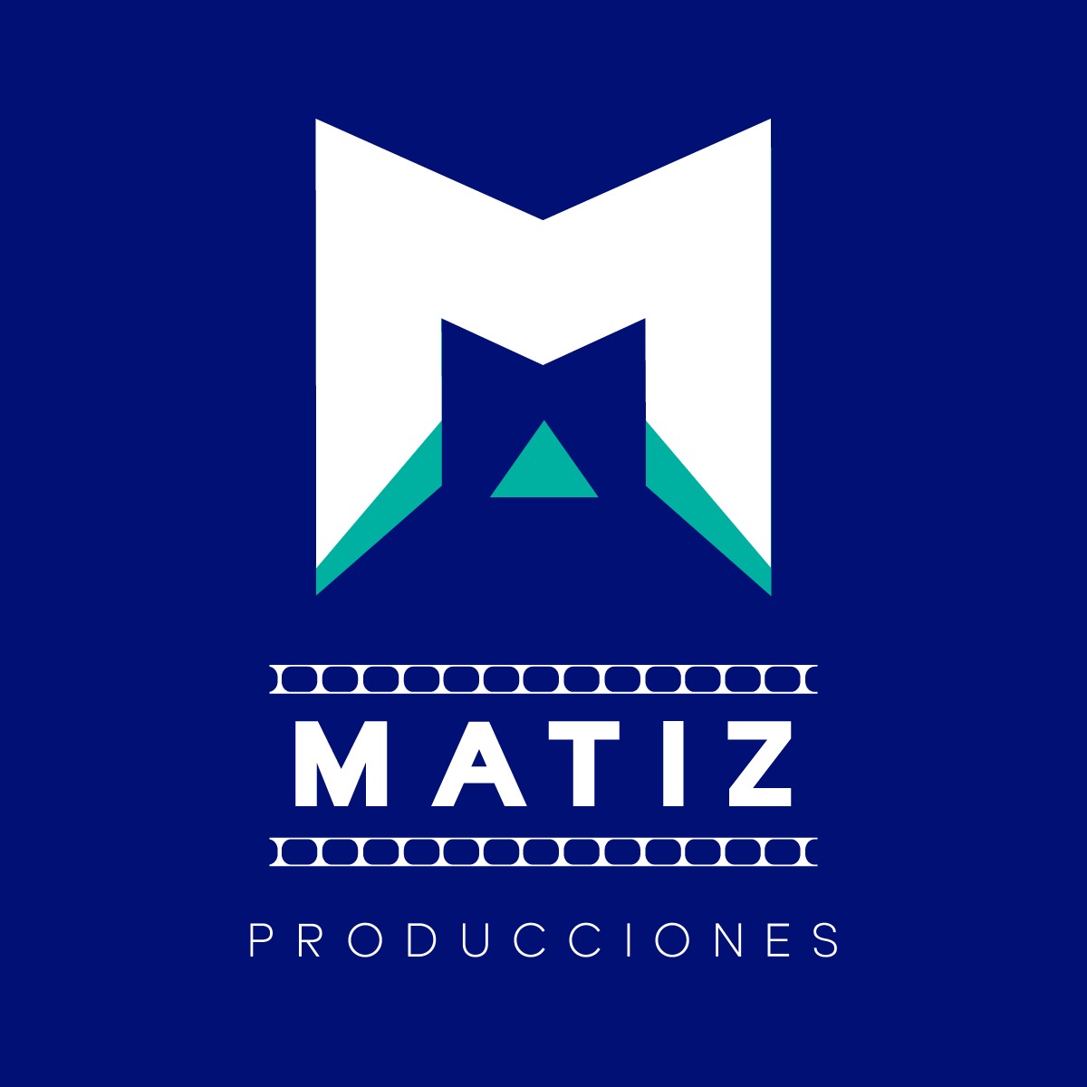Logotipo de MATIZ PRODUCCIONES en blanco, turquesa y azul sobre un fondo azul oscuro